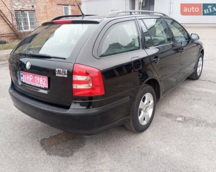 Чорний Шкода Октавія, об'ємом двигуна 1.6 л та пробігом 218 тис. км за 6700 $, фото 5 на Automoto.ua