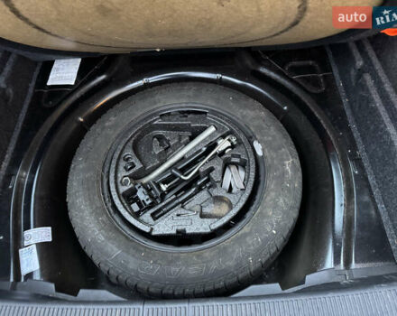 Черный Шкода Октавия, объемом двигателя 1.6 л и пробегом 250 тыс. км за 9300 $, фото 6 на Automoto.ua