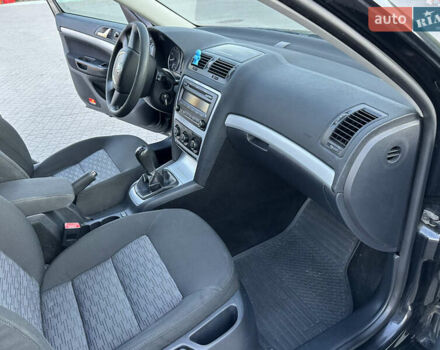 Шкода Октавия 2009 в Полтаве на Automoto.ua Черный Шкода Октавия, объемом двигателя 1.8 л и пробегом 195 тыс. км за 7799 $, фото 22 на Automoto.ua