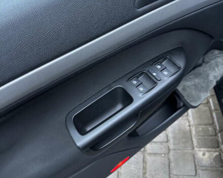 Черный Шкода Октавия, объемом двигателя 1.6 л и пробегом 250 тыс. км за 9300 $, фото 14 на Automoto.ua