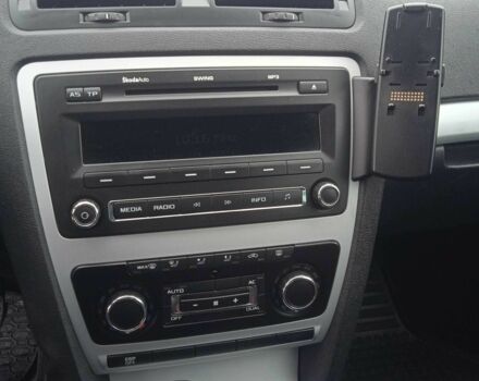 Черный Шкода Октавия, объемом двигателя 1.6 л и пробегом 193 тыс. км за 7400 $, фото 10 на Automoto.ua