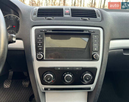 Черный Шкода Октавия, объемом двигателя 1.4 л и пробегом 148 тыс. км за 6400 $, фото 11 на Automoto.ua