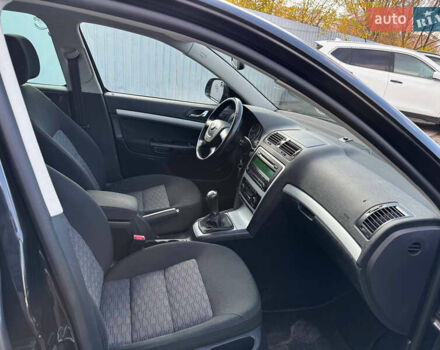Чорний Шкода Октавія, об'ємом двигуна 1.4 л та пробігом 177 тис. км за 6500 $, фото 12 на Automoto.ua