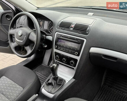 Чорний Шкода Октавія, об'ємом двигуна 1.4 л та пробігом 231 тис. км за 6350 $, фото 47 на Automoto.ua