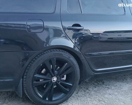 Черный Шкода Октавия, объемом двигателя 2 л и пробегом 252 тыс. км за 7990 $, фото 7 на Automoto.ua