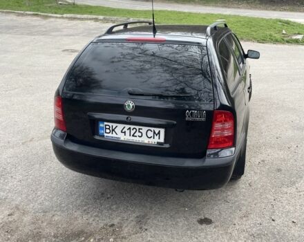 Черный Шкода Октавия, объемом двигателя 1.6 л и пробегом 201 тыс. км за 5650 $, фото 16 на Automoto.ua