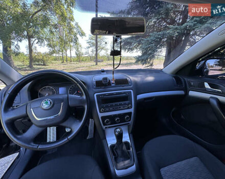 Чорний Шкода Октавія, об'ємом двигуна 1.39 л та пробігом 250 тис. км за 7900 $, фото 11 на Automoto.ua