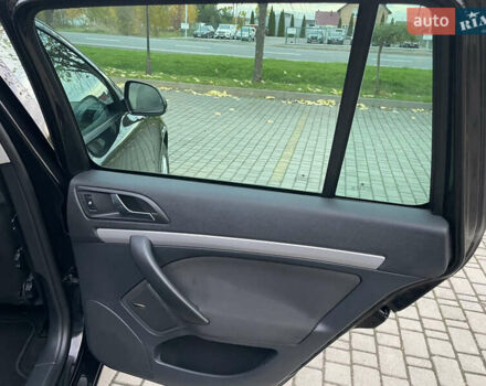 Шкода Октавія 2009 у Луцьку на Automoto.ua Чорний Шкода Октавія, об'ємом двигуна 1.8 л та пробігом 241 тис. км за 7900 $, фото 29 на Automoto.ua