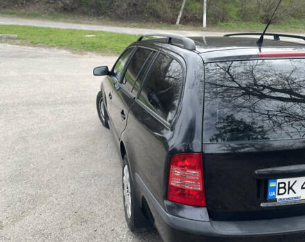 Чорний Шкода Октавія, об'ємом двигуна 1.6 л та пробігом 196 тис. км за 5800 $, фото 6 на Automoto.ua