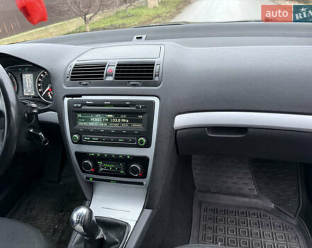 Чорний Шкода Октавія, об'ємом двигуна 1.4 л та пробігом 217 тис. км за 6500 $, фото 11 на Automoto.ua