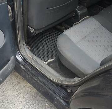 Черный Шкода Октавия, объемом двигателя 1.9 л и пробегом 345 тыс. км за 6000 $, фото 2 на Automoto.ua