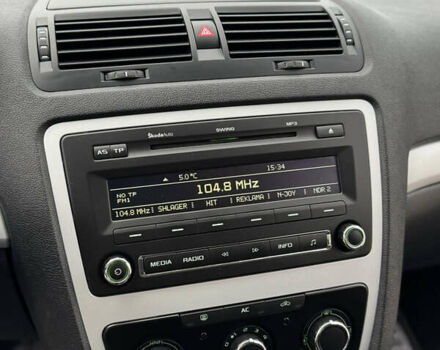 Чорний Шкода Октавія, об'ємом двигуна 1.4 л та пробігом 231 тис. км за 6350 $, фото 60 на Automoto.ua