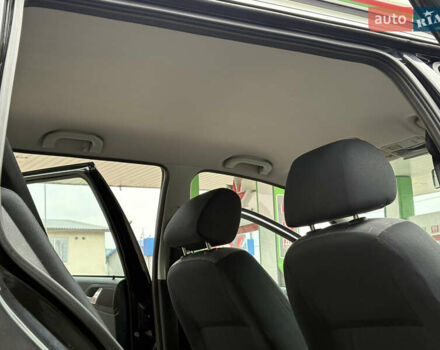 Черный Шкода Октавия, объемом двигателя 1.6 л и пробегом 218 тыс. км за 6777 $, фото 51 на Automoto.ua