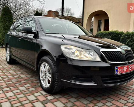 Чорний Шкода Октавія, об'ємом двигуна 1.6 л та пробігом 114 тис. км за 8299 $, фото 8 на Automoto.ua