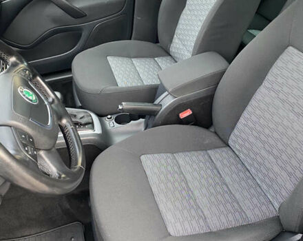 Чорний Шкода Октавія, об'ємом двигуна 2 л та пробігом 241 тис. км за 8800 $, фото 28 на Automoto.ua