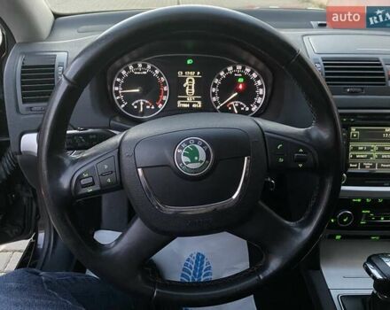 Черный Шкода Октавия, объемом двигателя 1.99 л и пробегом 277 тыс. км за 9450 $, фото 26 на Automoto.ua