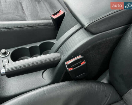 Черный Шкода Октавия, объемом двигателя 2 л и пробегом 229 тыс. км за 11650 $, фото 59 на Automoto.ua