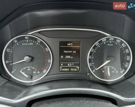 Черный Шкода Октавия, объемом двигателя 1.39 л и пробегом 219 тыс. км за 8300 $, фото 23 на Automoto.ua