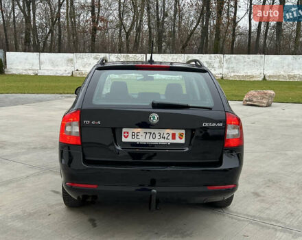 Черный Шкода Октавия, объемом двигателя 2 л и пробегом 229 тыс. км за 11650 $, фото 26 на Automoto.ua