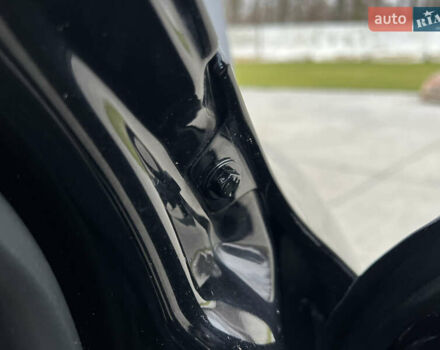 Черный Шкода Октавия, объемом двигателя 2 л и пробегом 229 тыс. км за 11650 $, фото 129 на Automoto.ua