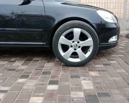Чорний Шкода Октавія, об'ємом двигуна 1.39 л та пробігом 170 тис. км за 8500 $, фото 12 на Automoto.ua