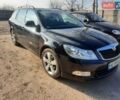 Черный Шкода Октавия, объемом двигателя 1.39 л и пробегом 201 тыс. км за 7700 $, фото 1 на Automoto.ua