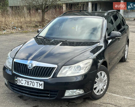 Черный Шкода Октавия, объемом двигателя 1.6 л и пробегом 236 тыс. км за 6400 $, фото 6 на Automoto.ua