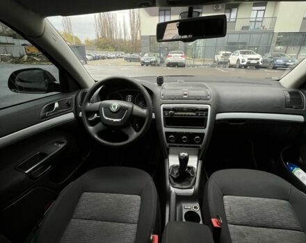 Чорний Шкода Октавія, об'ємом двигуна 1.6 л та пробігом 260 тис. км за 6450 $, фото 13 на Automoto.ua