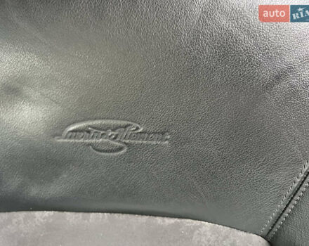 Черный Шкода Октавия, объемом двигателя 1.8 л и пробегом 156 тыс. км за 9900 $, фото 10 на Automoto.ua