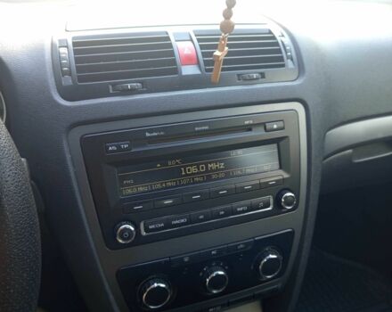 Черный Шкода Октавия, объемом двигателя 1.6 л и пробегом 298 тыс. км за 6500 $, фото 5 на Automoto.ua