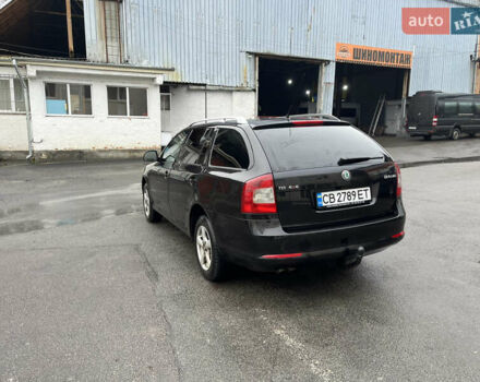 Черный Шкода Октавия, объемом двигателя 1.6 л и пробегом 315 тыс. км за 7200 $, фото 5 на Automoto.ua
