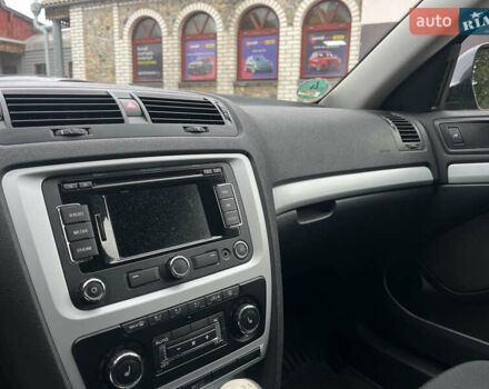 Черный Шкода Октавия, объемом двигателя 1.4 л и пробегом 229 тыс. км за 7800 $, фото 14 на Automoto.ua