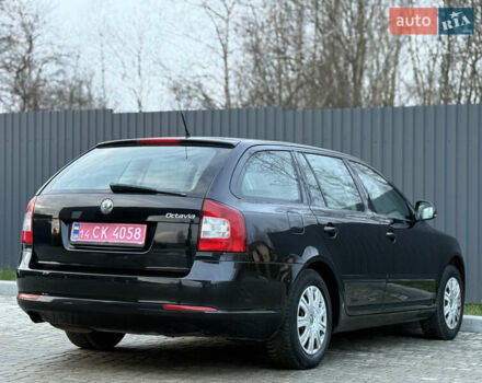 Черный Шкода Октавия, объемом двигателя 1.6 л и пробегом 202 тыс. км за 7490 $, фото 88 на Automoto.ua