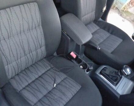 Черный Шкода Октавия, объемом двигателя 1.6 л и пробегом 340 тыс. км за 7300 $, фото 8 на Automoto.ua