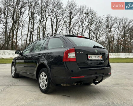 Черный Шкода Октавия, объемом двигателя 2 л и пробегом 229 тыс. км за 11650 $, фото 10 на Automoto.ua