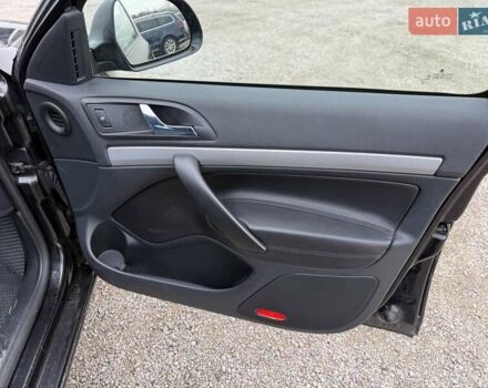 Черный Шкода Октавия, объемом двигателя 1.39 л и пробегом 219 тыс. км за 8300 $, фото 15 на Automoto.ua