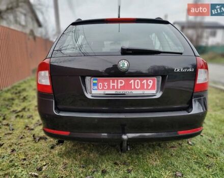 Чорний Шкода Октавія, об'ємом двигуна 1.6 л та пробігом 200 тис. км за 7800 $, фото 5 на Automoto.ua