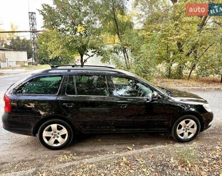 Чорний Шкода Октавія, об'ємом двигуна 1.39 л та пробігом 216 тис. км за 8250 $, фото 2 на Automoto.ua