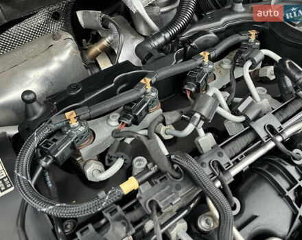 Черный Шкода Октавия, объемом двигателя 2 л и пробегом 229 тыс. км за 11650 $, фото 124 на Automoto.ua