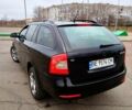Черный Шкода Октавия, объемом двигателя 16 л и пробегом 235 тыс. км за 6350 $, фото 5 на Automoto.ua