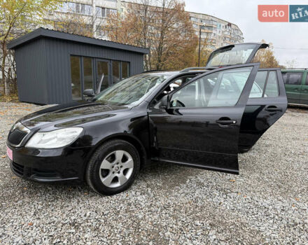 Черный Шкода Октавия, объемом двигателя 0 л и пробегом 167 тыс. км за 8100 $, фото 63 на Automoto.ua