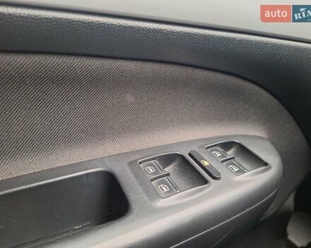 Черный Шкода Октавия, объемом двигателя 1.4 л и пробегом 232 тыс. км за 5950 $, фото 6 на Automoto.ua