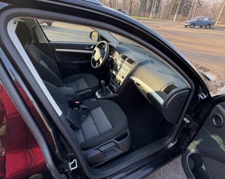 Чорний Шкода Октавія, об'ємом двигуна 1.4 л та пробігом 181 тис. км за 8100 $, фото 7 на Automoto.ua