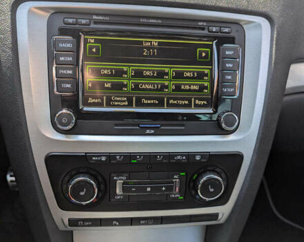 Черный Шкода Октавия, объемом двигателя 1.98 л и пробегом 176 тыс. км за 12400 $, фото 10 на Automoto.ua