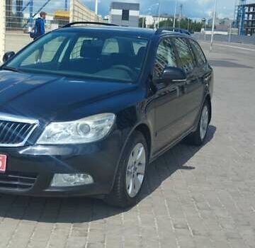 Черный Шкода Октавия, объемом двигателя 1.6 л и пробегом 260 тыс. км за 7650 $, фото 3 на Automoto.ua