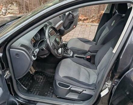 Черный Шкода Октавия, объемом двигателя 1.6 л и пробегом 258 тыс. км за 8600 $, фото 14 на Automoto.ua