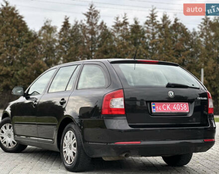 Черный Шкода Октавия, объемом двигателя 1.6 л и пробегом 202 тыс. км за 7650 $, фото 25 на Automoto.ua
