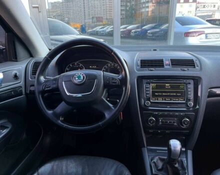 Чорний Шкода Октавія, об'ємом двигуна 1.8 л та пробігом 298 тис. км за 7490 $, фото 11 на Automoto.ua