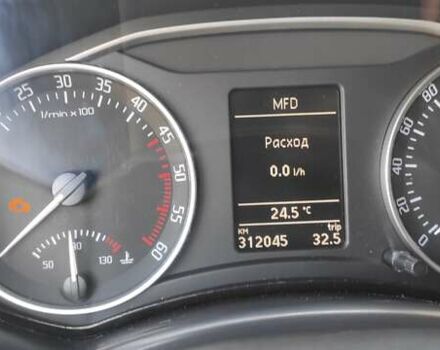 Черный Шкода Октавия, объемом двигателя 1.6 л и пробегом 312 тыс. км за 7750 $, фото 11 на Automoto.ua