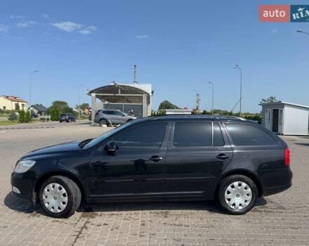 Шкода Октавия 2010 в Городке на Automoto.ua Черный Шкода Октавия, объемом двигателя 1.8 л и пробегом 238 тыс. км за 7500 $, фото 5 на Automoto.ua
